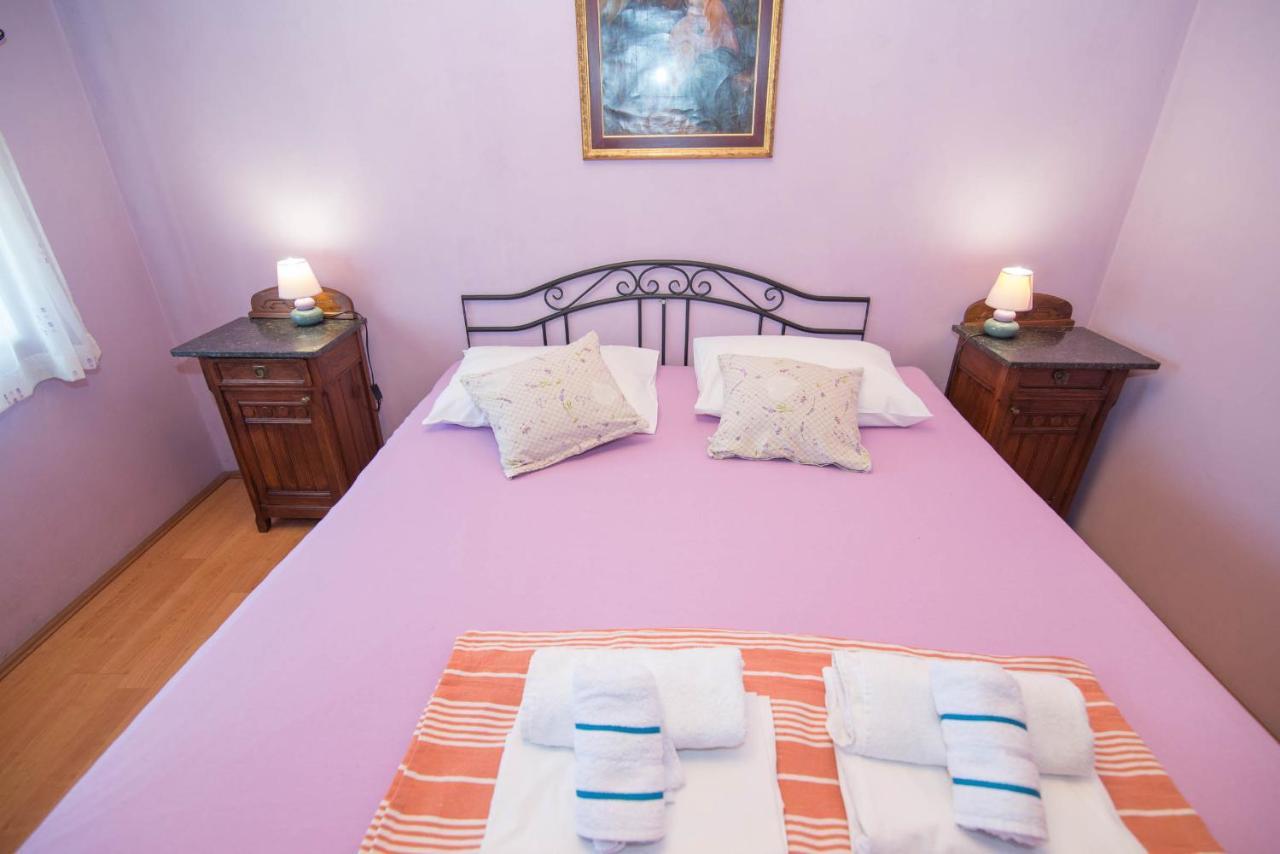 App Bonic Apartment Veli Losinj Bagian luar foto