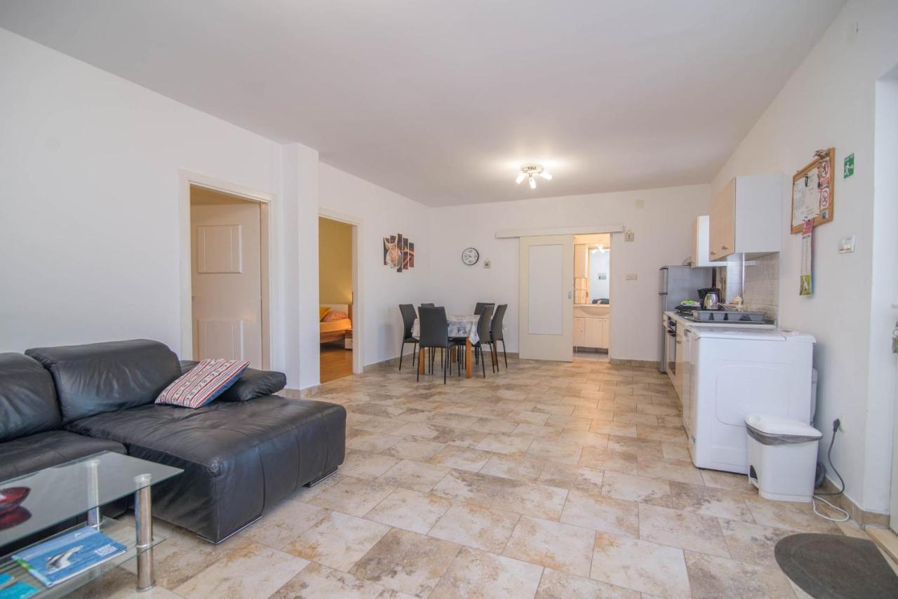 App Bonic Apartment Veli Losinj Bagian luar foto