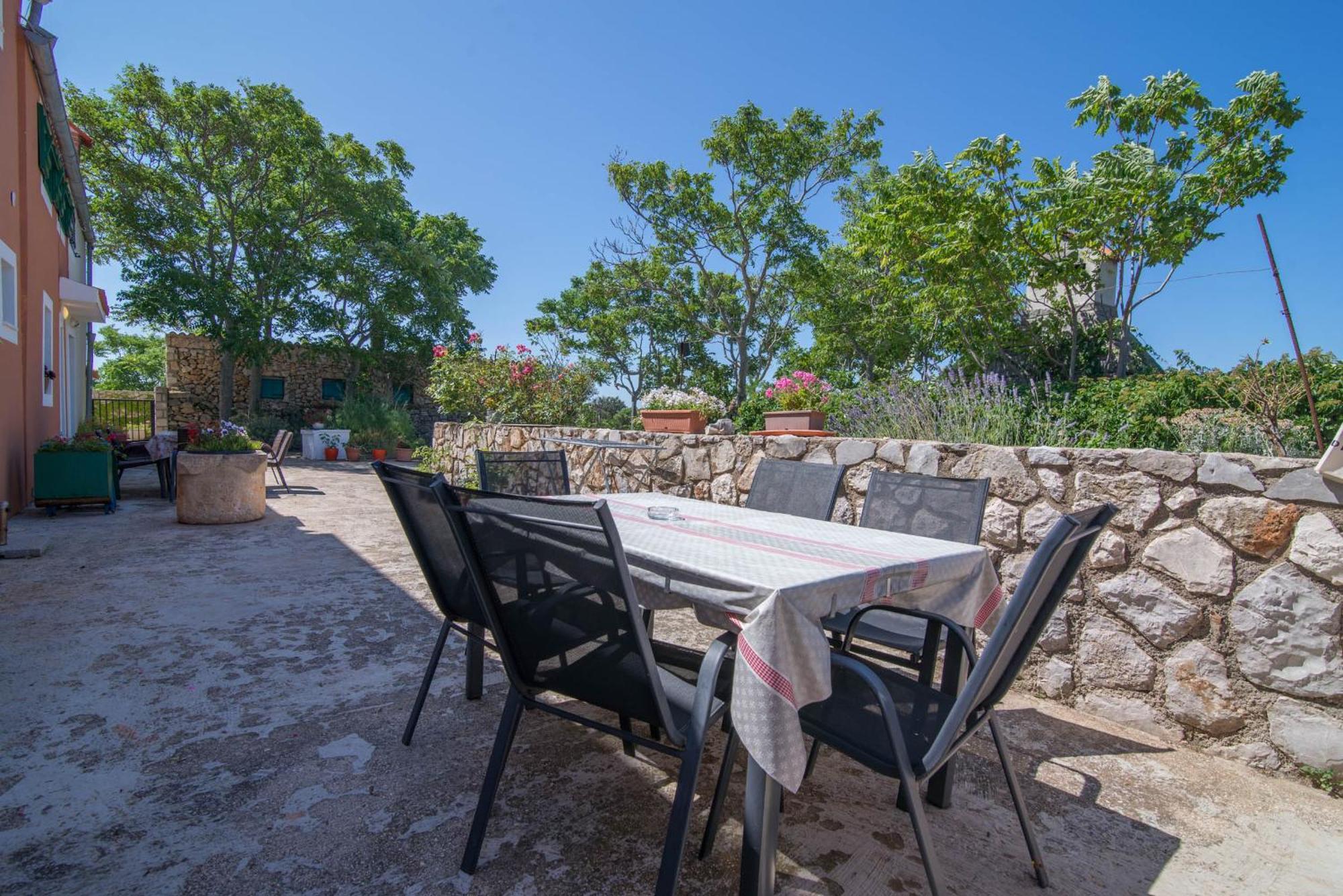 App Bonic Apartment Veli Losinj Bagian luar foto